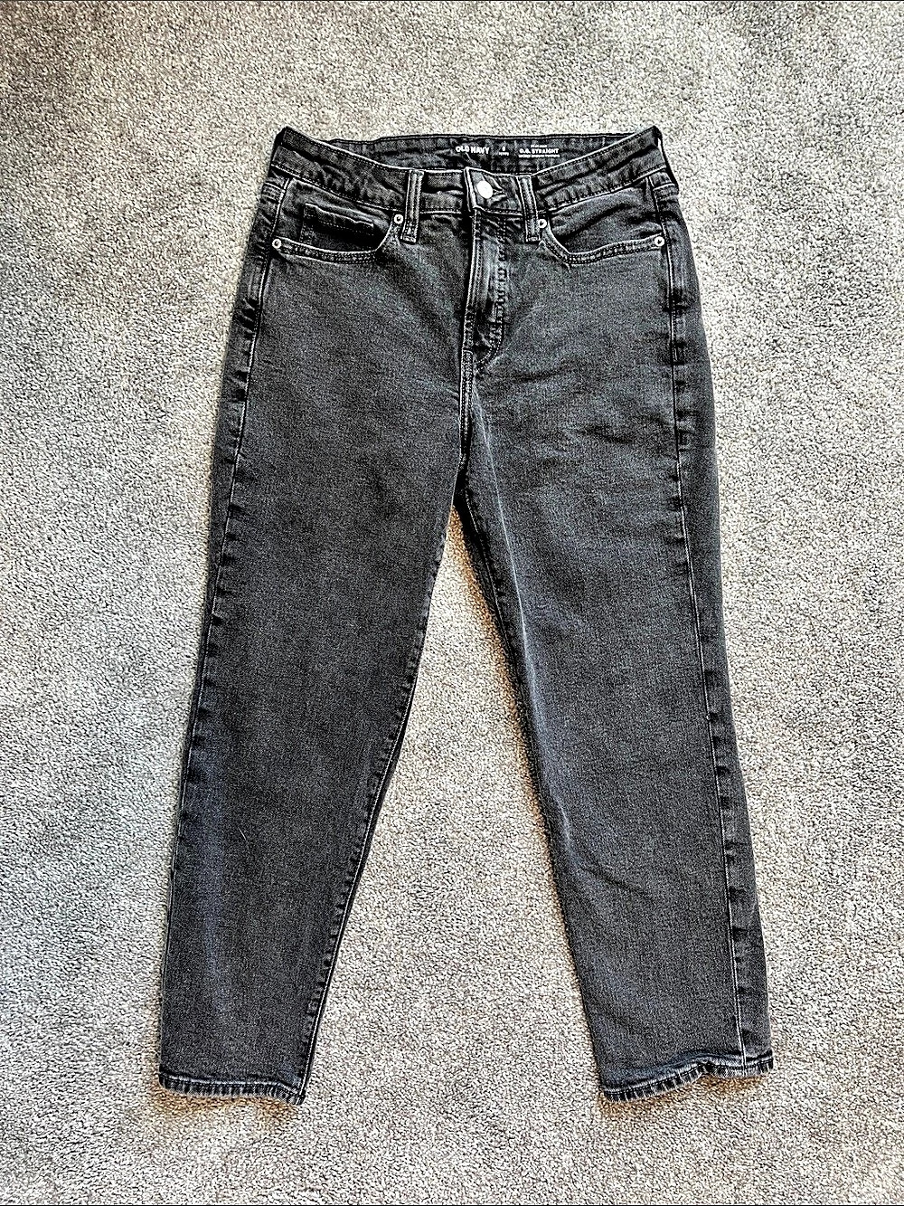 Old Navy O.G. Straight High Rise Charcoal Black Wash Jeans Size 6 Petite 6P